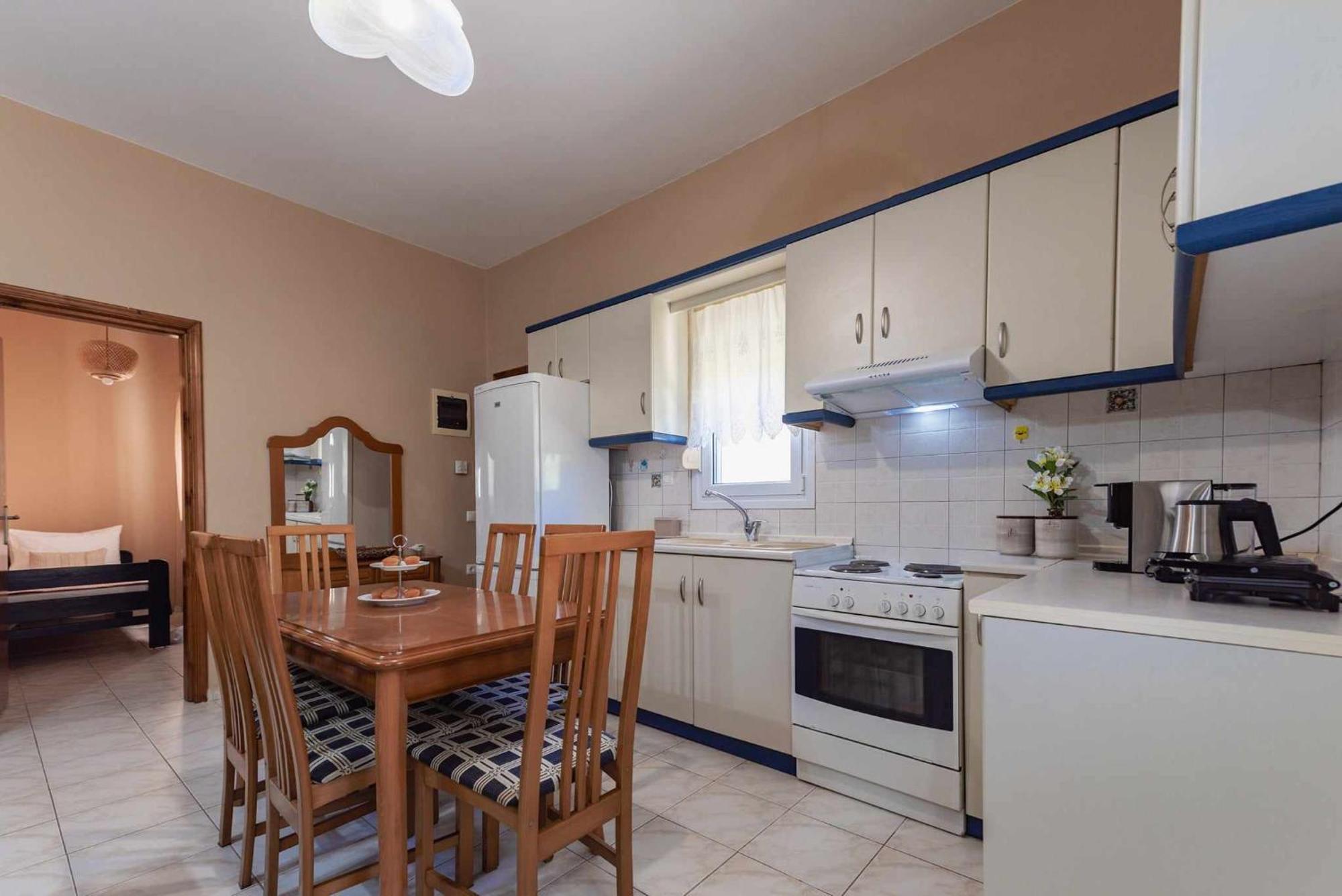 Alexandra'S Garden Apartment Paliouri Ngoại thất bức ảnh